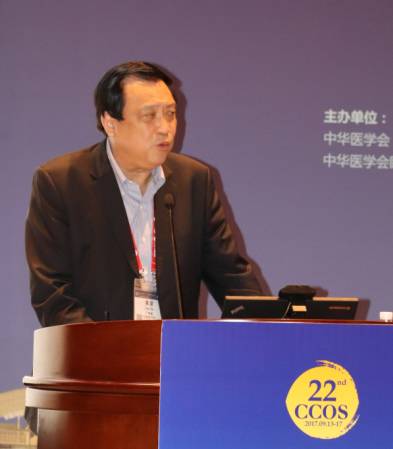 本次小儿眼病高峰论坛由厦门大学附属厦门眼科中心主办，由开云手机平台-开云（中国）集团斜弱视与小儿眼科学组组长潘美华主持，三位来自厦门眼科中心及开云手机平台-开云（中国）集团的重量 眼科专家黎晓新教授、赵堪兴教授、葛坚教授分别就小儿 眼病带来了极富临床意义的实用干货，并同大家进行了相应的.jpg
