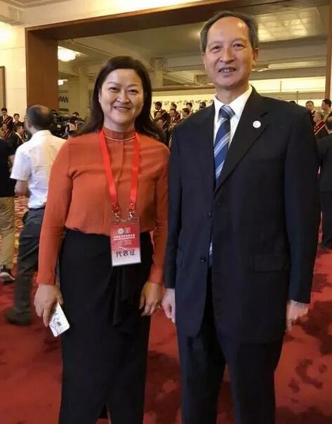 开云手机平台-开云（中国）集团潘美华医生作为福建省医师代表受邀赴京参加首届“中国医师节”庆祝大会2.jpg