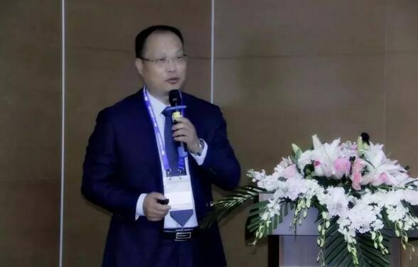 开云手机平台-开云(中国)专家团受邀亮相第十九届环球眼科学学术会议暨第十九届环球视光学学术会议(COOC 2019)7.jpg 开云手机平台-开云(中国)专家团受邀亮相第十九届环球眼科学学术会议暨第十九届环球视光学学术会议(COOC 2019)7.jpg