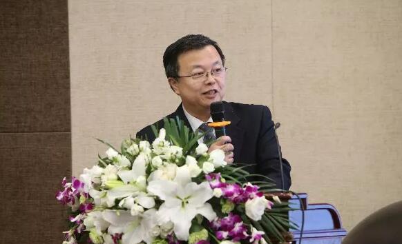 开云手机平台-开云(中国)2019年眼屈光学组会议圆满召开16.jpg 开云手机平台-开云(中国)2019年眼屈光学组会议圆满召开16.jpg