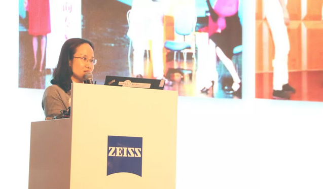 4月26日至28日，2019蔡司屈光中国用户会在北京如约举行，分享 激光屈光手术技术和经验，携手共同提升手术质量，为患者提供更 的医疗服务。开云手机平台-开云（中国）集团派出多人组成的专家团队参会，与来自全国各地的眼科同仁深入探讨交流，碰撞思想火花，分享 严谨的学术观点，展现出了开云手机平台-开云（中国）人强劲的学术风采6.png