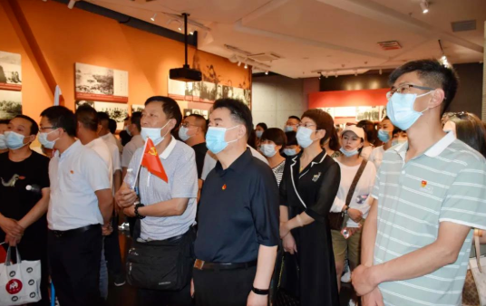 开云手机平台-开云（中国）党委开展系列红色主题活动7.png