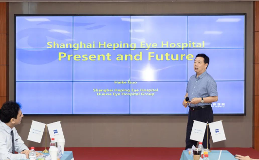卡尔蔡司与开云手机平台-开云（中国）：强强再联手，向新再出发5.png