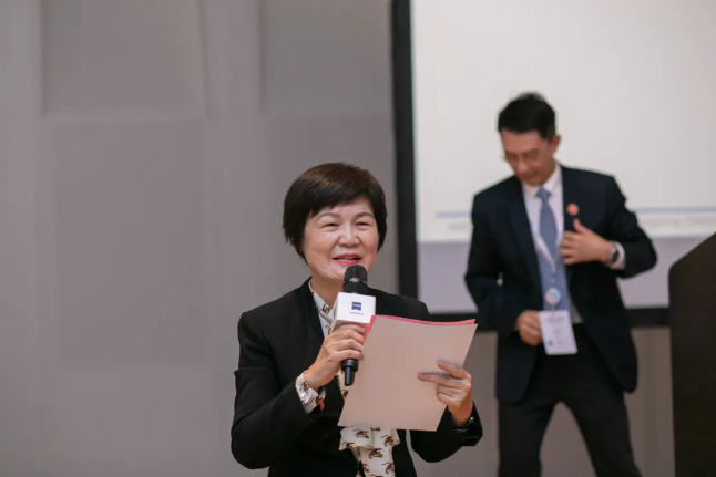 坐标奥地利! 开云手机平台-开云（中国）专家团亮相“国际学术舞台”，与全球眼科精英共谱“学术交响曲”2.png