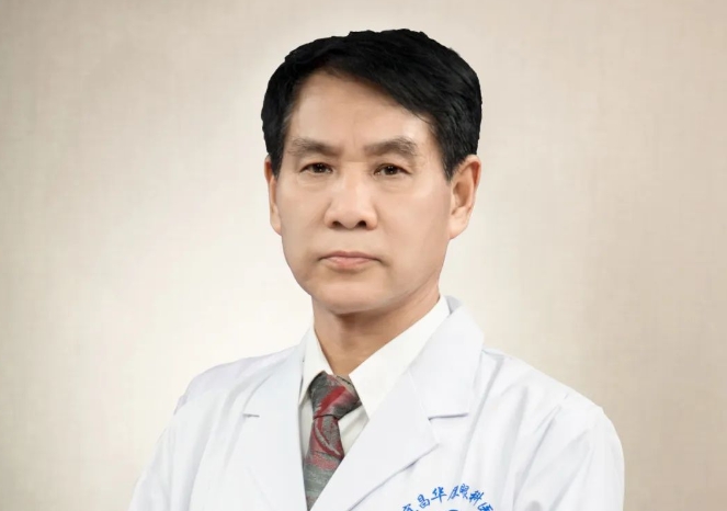 开云手机平台-开云（中国）医生·医声——霍鸣：有口皆【医生·医声】霍鸣：有口皆碑的“光明掌门人”碑的“光明掌门人”
