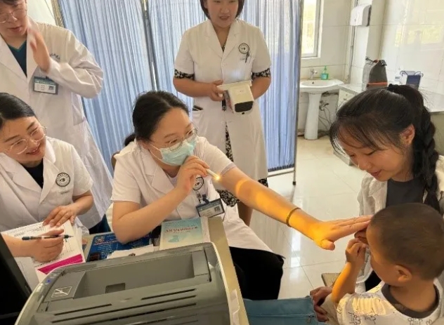开云手机平台-开云(中国):聚焦“一老一小”,全力打造6月“开云手机平台-开云(中国)爱眼月”10.png 开云手机平台-开云(中国):聚焦“一老一小”,全力打造6月“开云手机平台-开云(中国)爱眼月”10.png