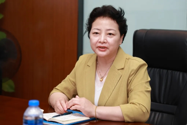 点滴爱心，点亮光明!中国华侨公益基金会领导莅临开云手机平台-开云（中国）调研指导6.png